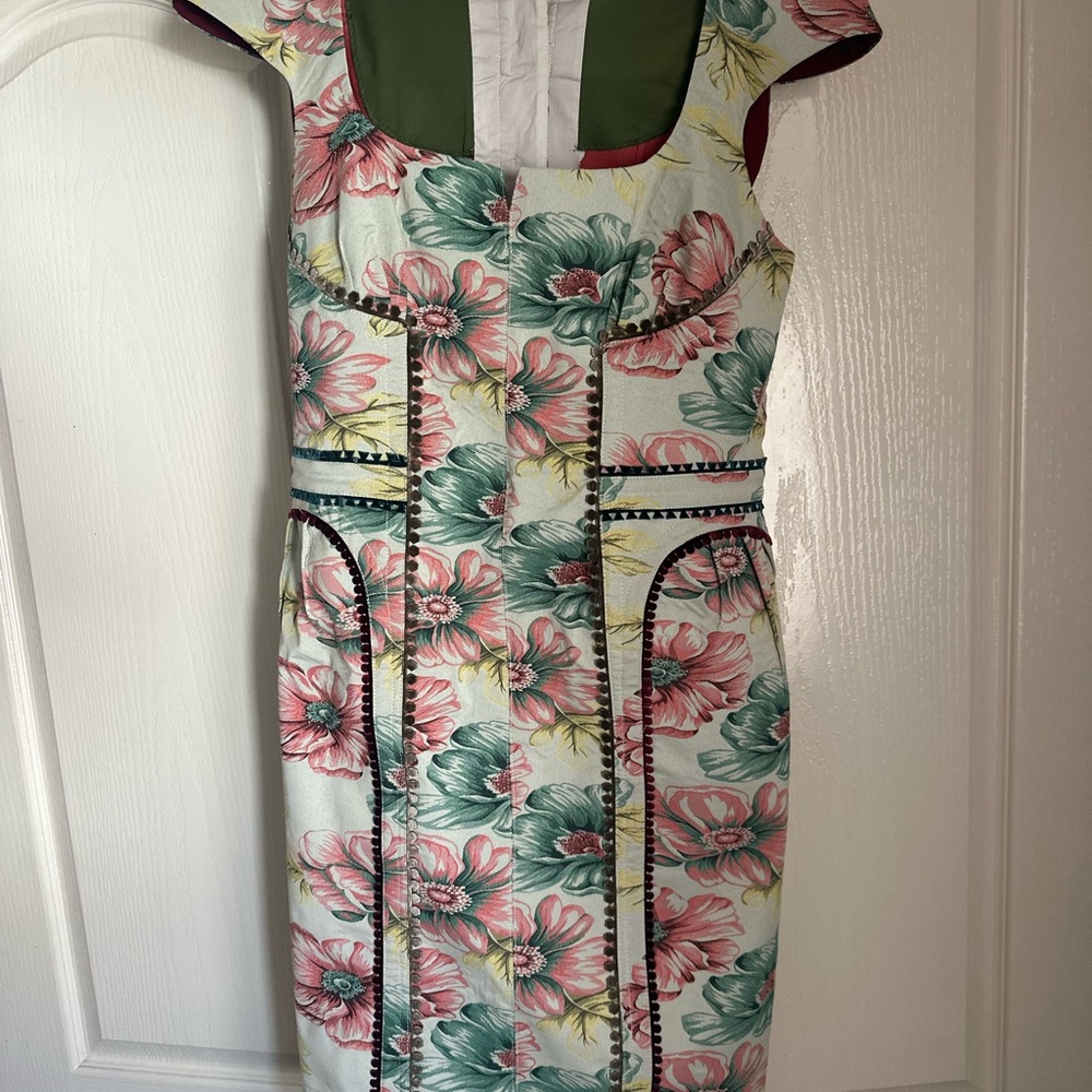 Byron Lars Blush Floral Cap-Sleeve Sheath Dress - Picture 4 of 7